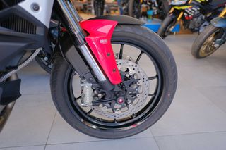 Ducati Multistrada V4 2024 ducati v4-thumb-2