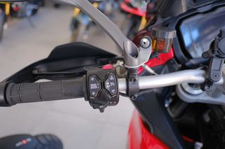 Ducati Multistrada V4 2024 ducati v4-thumb-15