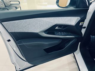 Peugeot 3008 2026 ALLURE-thumb-6
