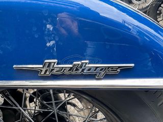 Harley Davidson Heritage Softail Classic 2023-thumb-32