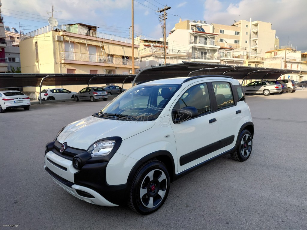 Fiat Panda 2022 City Cross hybrid