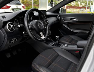 Mercedes-Benz CLA 200 2015 ΠΑΝΟΡΑΜΑ/ΜΕ ΕΓΓΥΗΣΗ/ΧΑΡΤΕΣ/PARKTORINC-thumb-3