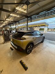 Peugeot 2008 2022 FULL EXTRA-thumb-2