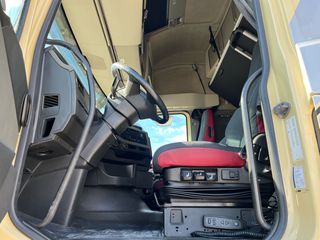 Volvo 2014 FH-13-460 XL  EURO 6-thumb-23