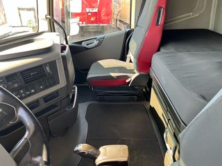 Volvo 2014 FH-13-460 XL  EURO 6-thumb-26