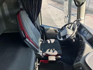 Volvo 2014 FH-13-460 XL  EURO 6-thumb-35