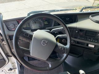 Volvo 2019 FH 460 Euro 6D-thumb-4