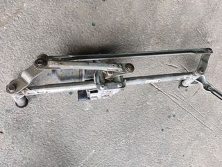 Κωδικός Bosch: 3 397 021 086.Κωδικός OEM (Volkswagen): 1Q1 955 023 A.Συμβατότητα: Το ανταλλακτικό αυτό ανήκει σε Volkswagen Eos (μοντέλα 1F7, 1F8).