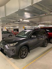 Toyota RAV 4 2022 Style hubrid