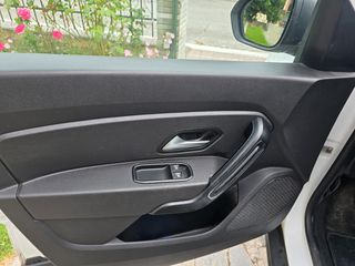 Dacia Duster 2019 PRESTIGE FULL EXTRA-thumb-25