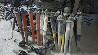 BMW E30 (83 - 92) ΑΜΟΡΤΙΣΕΡ ΠΙΣΩ