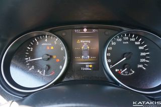 Nissan Qashqai 2018 Connecta | Panorama | Navi | Clima | 360° Cameras|Alu-thumb-31