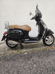 Vespa GTS 300 2017 ABS-thumb-1