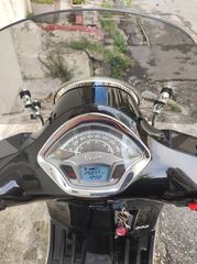 Vespa GTS 300 2017 ABS-thumb-5