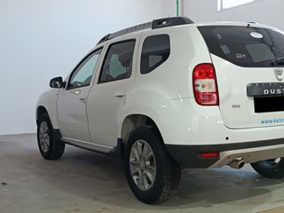 Dacia Duster 2017 4X4 DIESEL-thumb-2