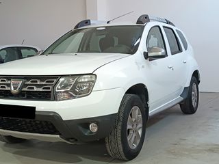 Dacia Duster 2017 4X4 DIESEL-thumb-4