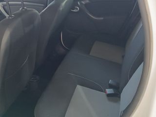 Dacia Duster 2017 4X4 DIESEL-thumb-8