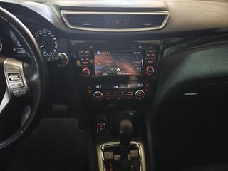 Nissan Qashqai 2016 TEKNA PANORAMA NAVI AUTO-thumb-24