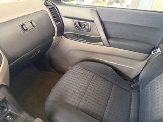 Mitsubishi Pajero 2000 3.5 GDI ELEGANCE AUTOMATIC-thumb-12