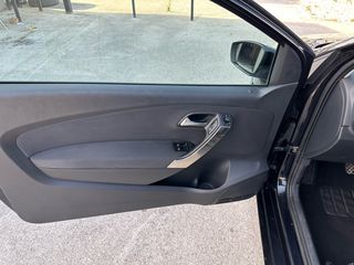 Volkswagen Polo 2014-thumb-23