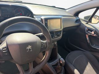 Peugeot 208 2019 BLUE HDI-thumb-11