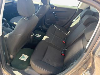 Peugeot 208 2019 BLUE HDI-thumb-14