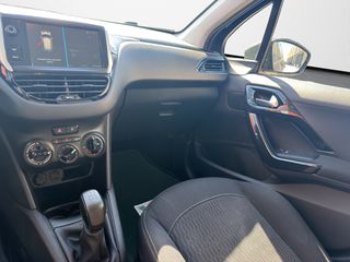 Peugeot 208 2019 BLUE HDI-thumb-16