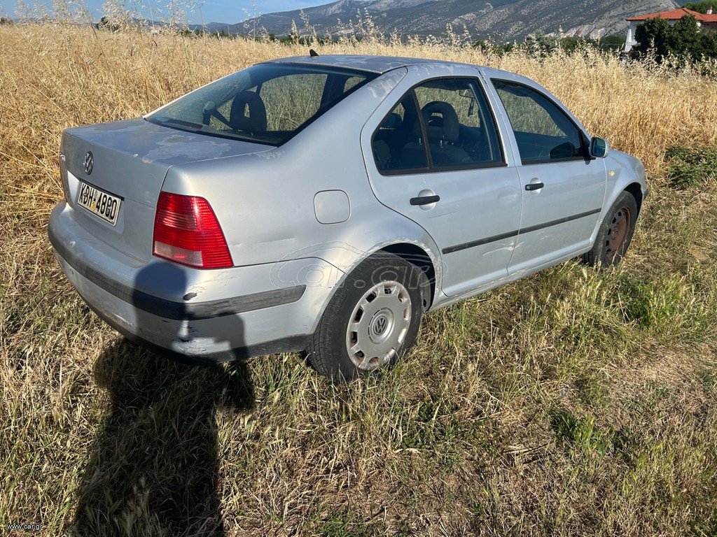 Volkswagen Bora 2001