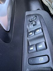 Peugeot 208 2020 1.2 PURETECH 100 ACTIVE PACK-thumb-31