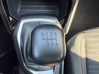 Peugeot 208 2020 1.2 PURETECH 100 ACTIVE PACK-thumb-26