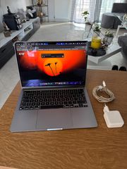 MacBook Air M2 13.6" 16/256 - 94% Battery (Αγγλικό Layout)