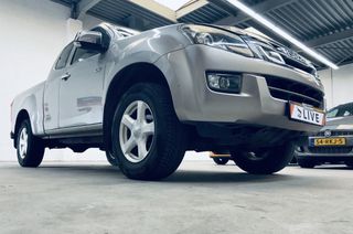 Isuzu D-Max 2013 2.5turbo*1/5ΚΑΜΠΙΝΑ*ΑΥΤΟΜΑΤΟ*ΓΡΑΜΜΑΤΙΑ ΜΕΤΑΞΥ ΜΑΣ!!!-thumb-9