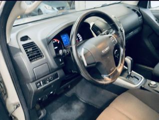 Isuzu D-Max 2013 2.5turbo*1/5ΚΑΜΠΙΝΑ*ΑΥΤΟΜΑΤΟ*ΓΡΑΜΜΑΤΙΑ ΜΕΤΑΞΥ ΜΑΣ!!!-thumb-14