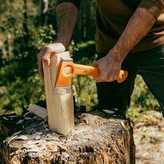 FISKARS Τσεκούρι τεμαχισμού XS X13 (106910102)