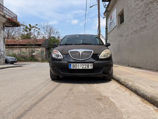 Lancia Ypsilon 2007-thumb-1
