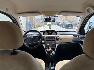 Lancia Ypsilon 2007-thumb-5