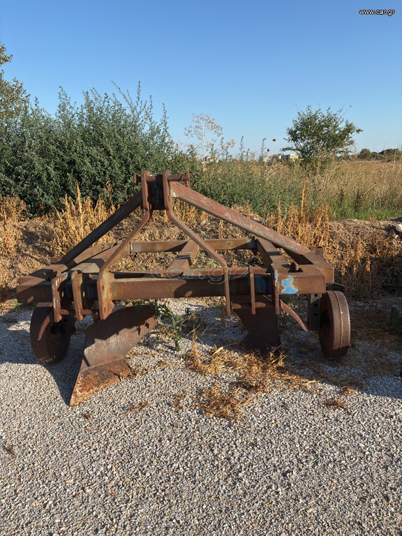 Αυλακωτήρας Papadopoulos 2010