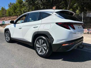 Hyundai Tucson 2023 AWD 4X4 1.6 CRDi 136Hp Mild Hybrid DCT-7-thumb-2