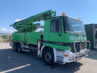 Πρέσσα Mercedes-Benz 2000 ACTROS 33.40    PUTZMEISTER 31-5