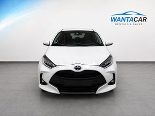 Toyota Yaris 2020 1.5 Hybrid e-CVT-thumb-1