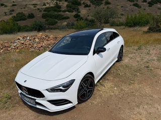Mercedes-Benz CLA 200 2023 AMG LINE Shooting Brake