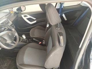 Peugeot 208 2017 1.2 PURETECH 82 ACTIVE-thumb-4