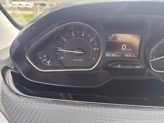 Peugeot 208 2018 1.2 Vti 110ps Allure clima/navi-thumb-22