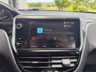 Peugeot 208 2018 1.2 Vti 110ps Allure clima/navi-thumb-25