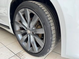 Volkswagen Scirocco 2011-thumb-6