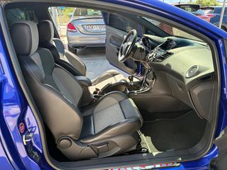 Ford Fiesta 2014 ST 180 PERFORMANCE-thumb-12