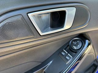 Ford Fiesta 2014 ST 180 PERFORMANCE-thumb-18