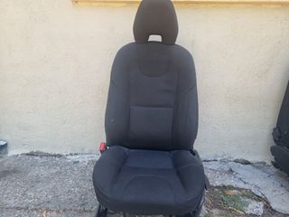 Καθίσματα Vovlo v40 d2 2012-2015