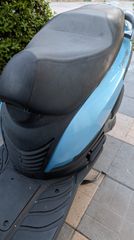 Piaggio Carnaby 125 2015 Piaggio Carnaby 125-thumb-3
