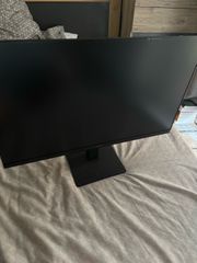 Samsung monitor 24’ 100hz